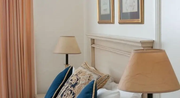 Standard Tek Büyük Yataklı Oda, Ortak Banyo