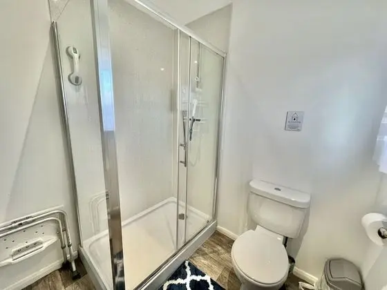 Stüdyo, Bahçe Manzaralı