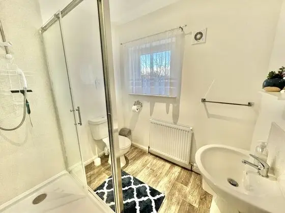 Stüdyo, Bahçe Manzaralı