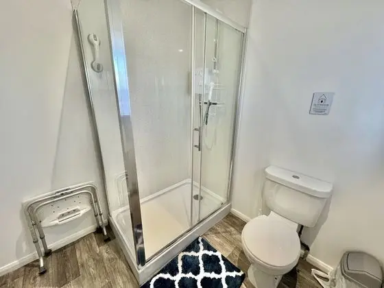 Stüdyo, Bahçe Manzaralı