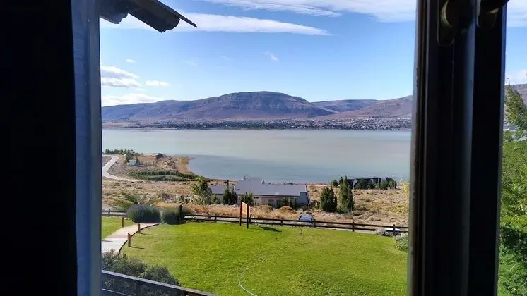 Standard Tek Büyük Yataklı Oda, 1 Çift Kişilik Yatak, Göl Manzaralı
