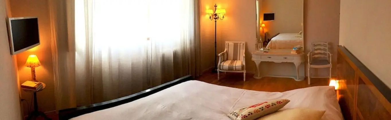 Tek Büyük Yataklı Oda, 1 Büyük (Queen) Boy Yatak, Sigara İçilmez