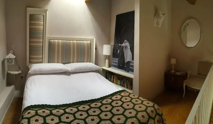 Tek Büyük Yataklı Oda, 1 Büyük (Queen) Boy Yatak, Sigara İçilmez