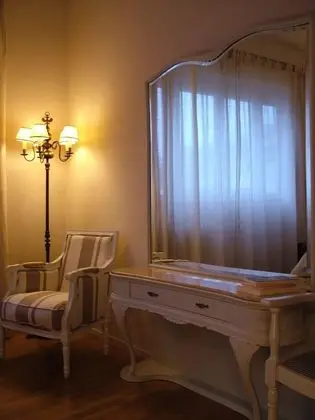 Tek Büyük Yataklı Oda, 1 Büyük (Queen) Boy Yatak, Sigara İçilmez