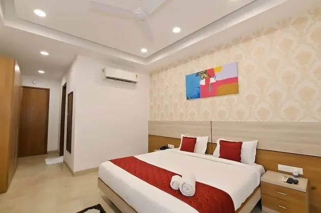 Deluxe Tek Büyük veya İki Ayrı Yataklı Oda