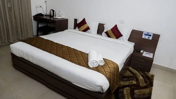 Deluxe Tek Büyük Yataklı Oda