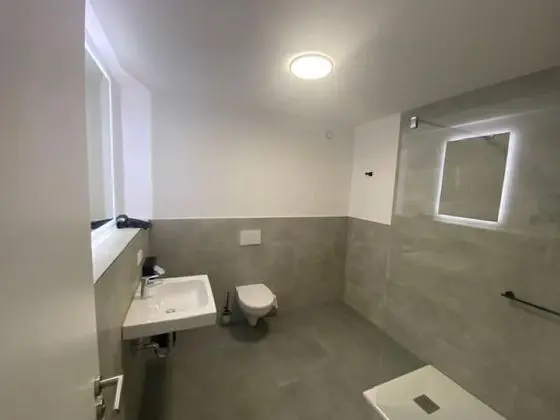 Grand Tek Büyük Yataklı Oda