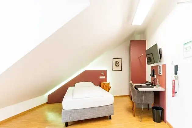 Comfort Tek Kişilik Oda