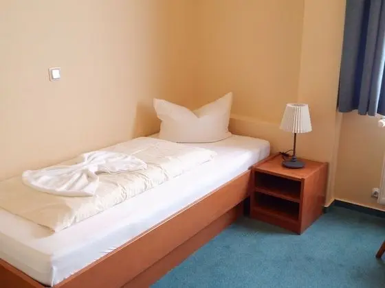 City Tek Kişilik Oda