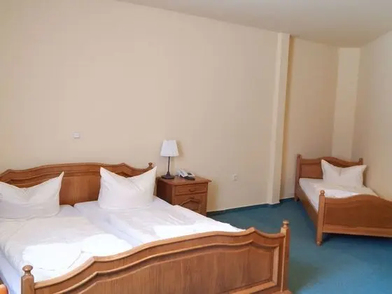 Economy İki Ayrı Yataklı Oda