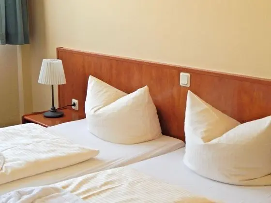 Economy İki Ayrı Yataklı Oda