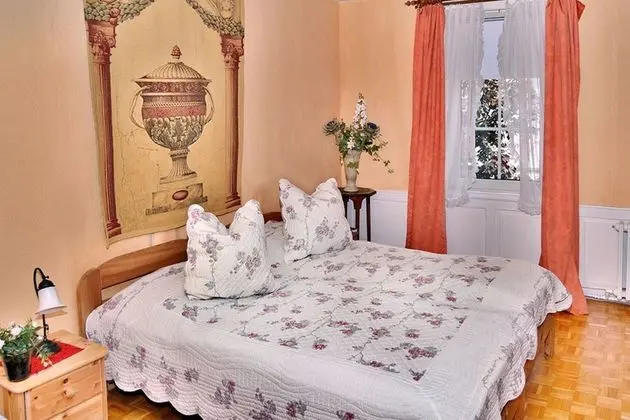 Tek Büyük Yataklı Oda, 1 Büyük (Queen) Boy Yatak
