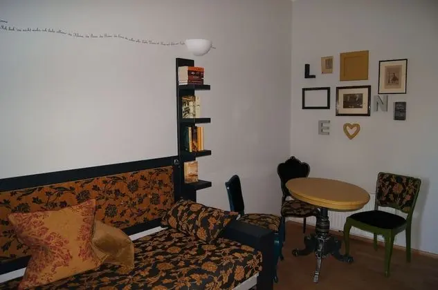 Design Apart Daire, 1 Yatak Odası, Balkon, Bahçe Manzaralı