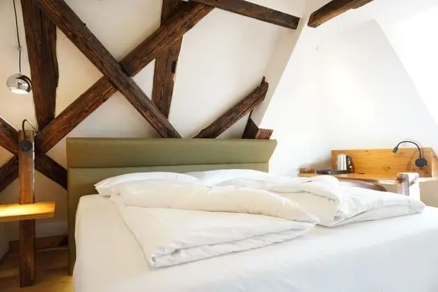 Economy Tek Büyük Yataklı Oda