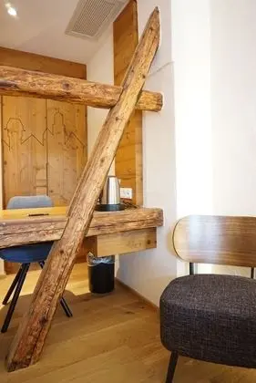 Economy Tek Büyük Yataklı Oda