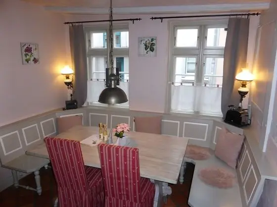 Apart Daire, Bahçe Manzaralı (1)