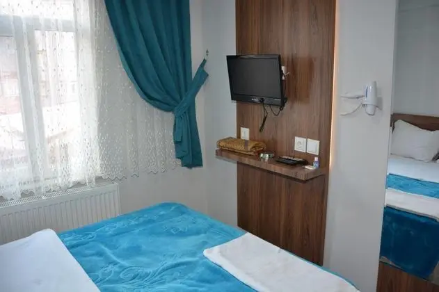 Standart Oda, Şehir Manzaralı