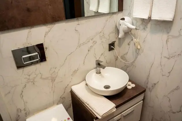 https://images.odamax.com/img/1024x768/odamax/image/upload/Altuncu_Premium_Thermal_Hotel_202511051713268_Altuncu_Premium_Termal_Aile_Odas_6_.jpg