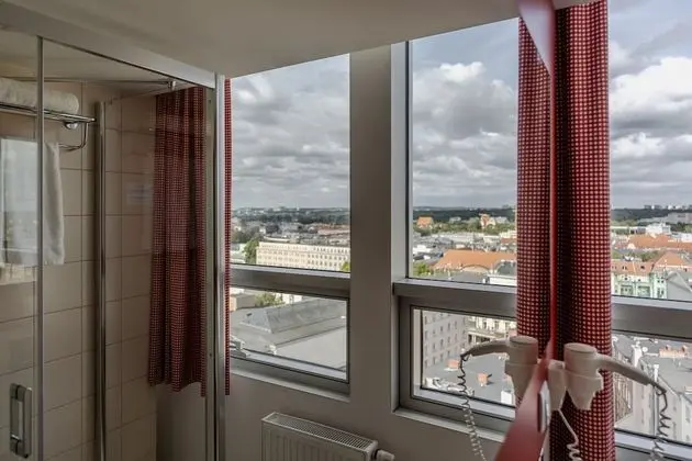 Superior Tek Büyük Yataklı Oda, Şehir Manzaralı