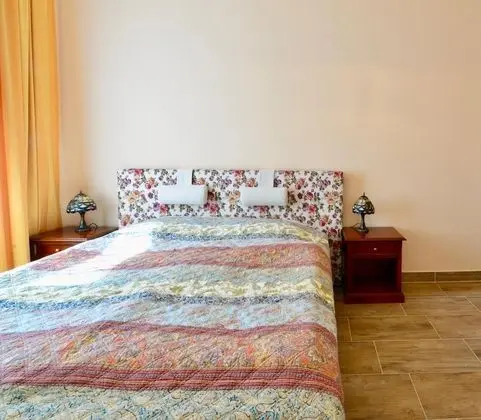 Romantic Stüdyo