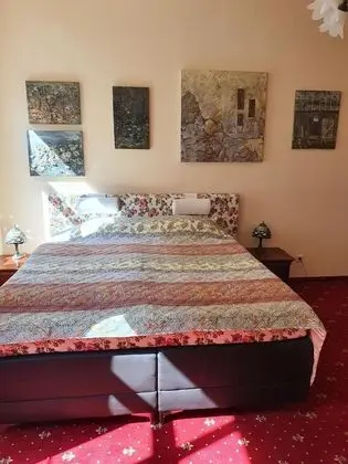 Romantic Stüdyo