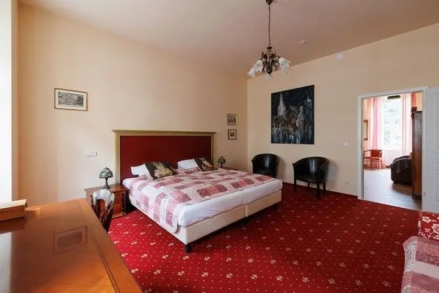 Romantic Stüdyo