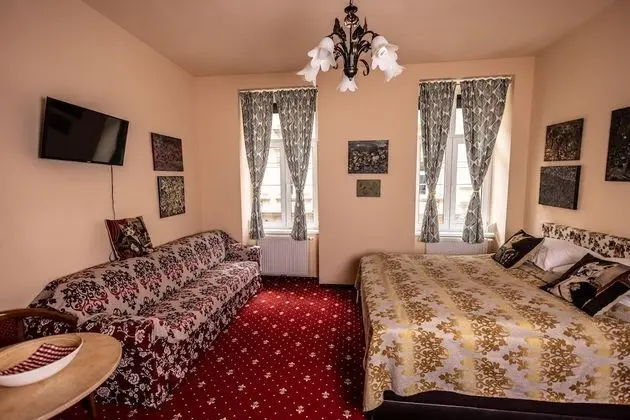 Romantic Stüdyo