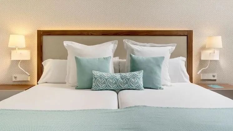 Suite Ocean View 2 Adults + 1 Child