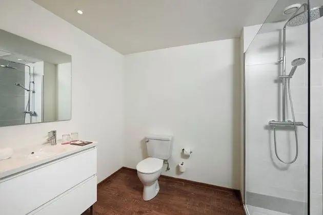 Büyük Yataklı Tek Kişilik Oda, Balkon, Deniz Manzaralı