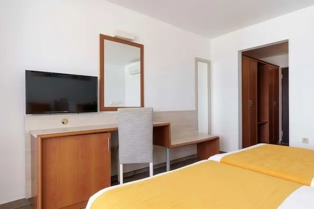 Double Sea View 1 Adult