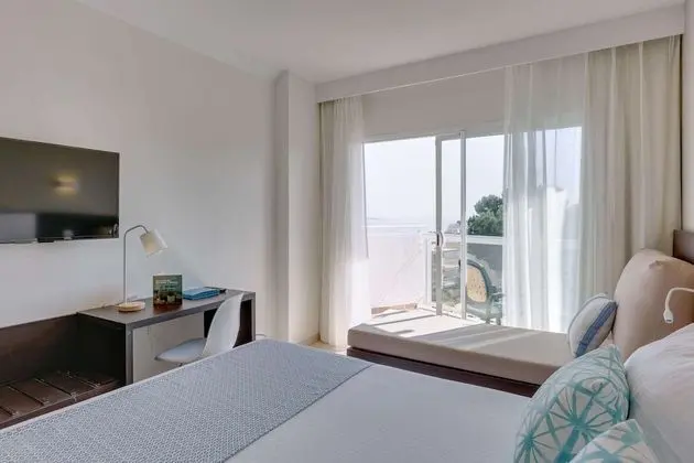 Tek Büyük Yataklı Oda, Okyanus Manzaralı (2 adults + 1 child)