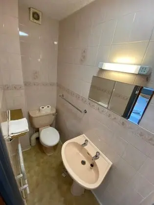 İki Ayrı Yataklı Oda, Banyolu/Duşlu