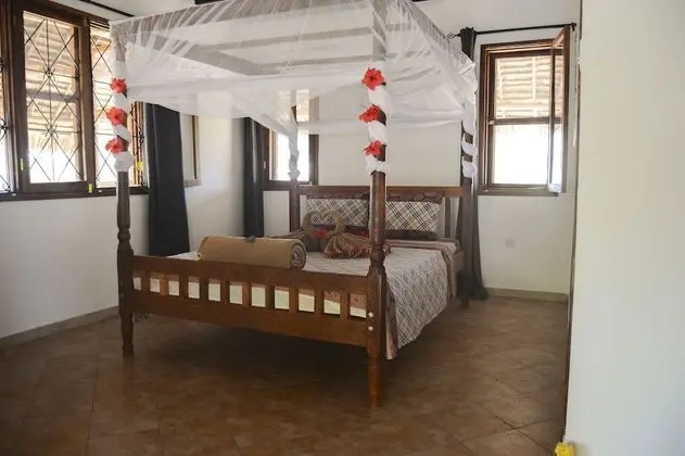 Comfort Üç Kişilik Oda, Bahçe Manzaralı