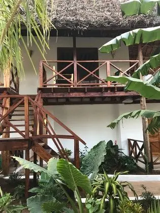 Comfort Üç Kişilik Oda, Bahçe Manzaralı