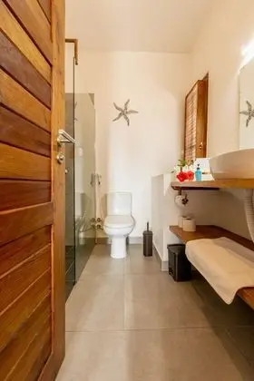 Comfort Tek Büyük veya İki Ayrı Yataklı Oda