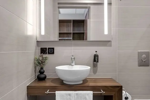 Standard Tek Büyük Yataklı Oda