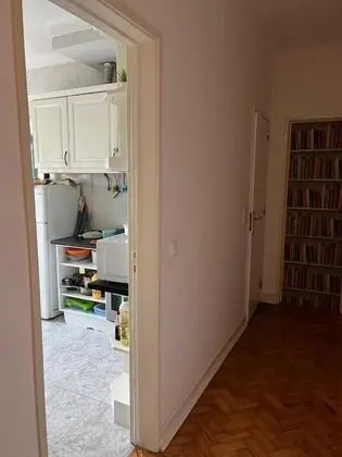 Tek Büyük Yataklı Oda, Ortak Banyo