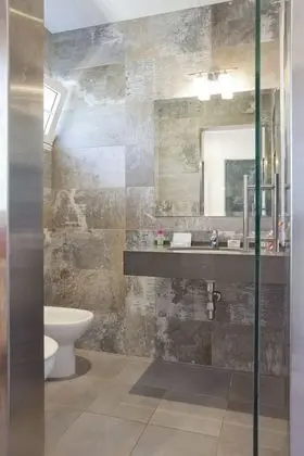 Superior Tek Büyük Yataklı Oda