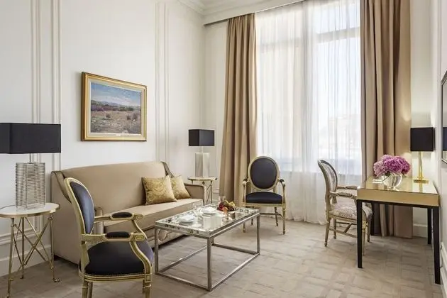 Deluxe Süit (Lounge)