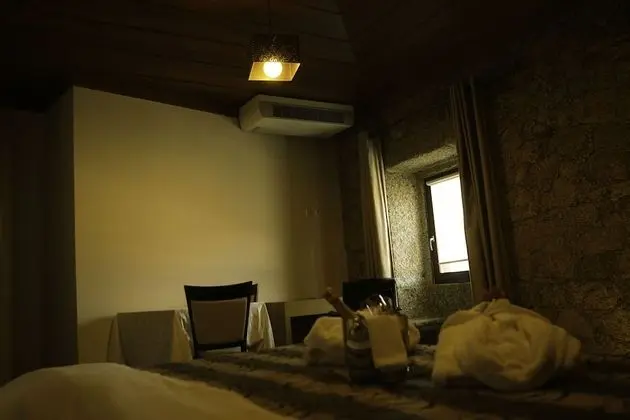 Tek Büyük veya İki Ayrı Yataklı Oda, Havuz Manzaralı