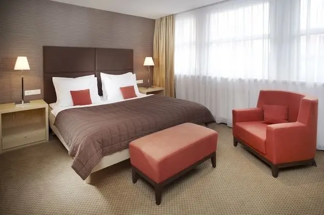 Comfort Tek Büyük Yataklı Oda