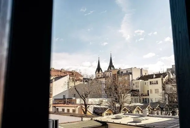 Deluxe Tek Büyük Yataklı Oda, Balkon