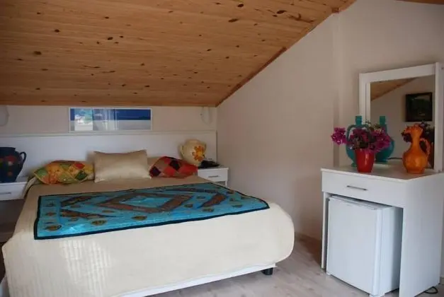 Deluxe Çatı Katı (Loft), 1 Yatak Odası, Şömine, Deniz Manzaralı