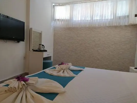 Ekonomik Çift Kişilik  – Yarı Bodrum Kat – Balkonsuz