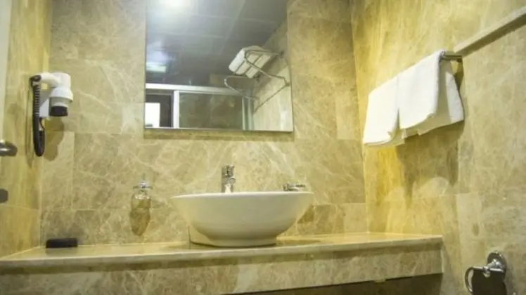 Ekonomik Oda(Zeminaltı)