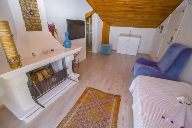 Grand Deluxe Oda,Deniz Manzaralı,Şömineli