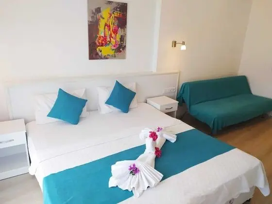 Standard Tek Büyük Yataklı Oda, 1 Çift Kişilik veya 2 Tek Kişilik Yatak, Balkon/Veranda