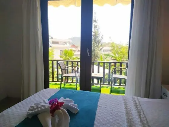 Standard Tek Büyük Yataklı Oda, 1 Çift Kişilik veya 2 Tek Kişilik Yatak, Balkon/Veranda