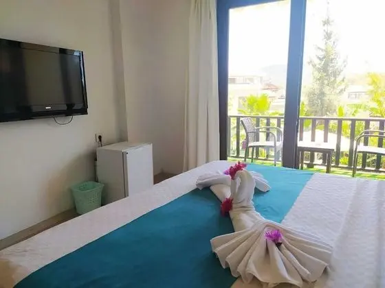 Standard Tek Büyük Yataklı Oda, 1 Çift Kişilik veya 2 Tek Kişilik Yatak, Balkon/Veranda