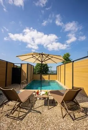 Suite - İki Yatak Odalı, Göl Manzaralı, Isıtmalı Özel Havuzlu